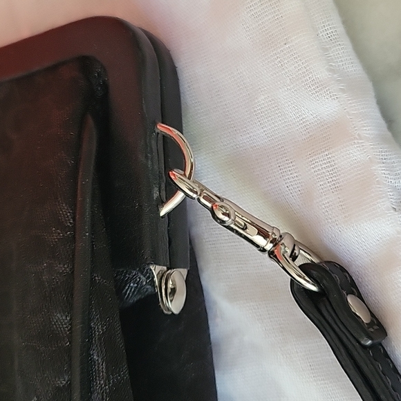 Coach Evening Wristlet - Picture 8 of 9